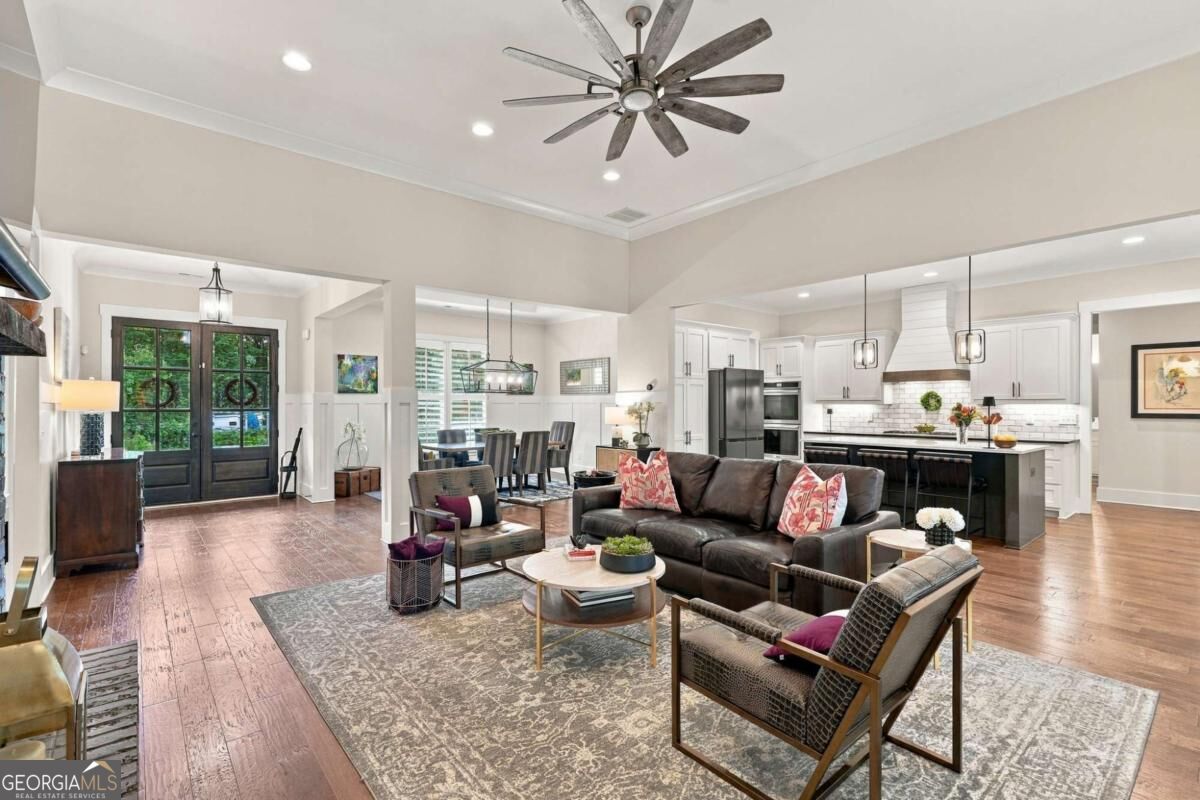 565 Mountain Road