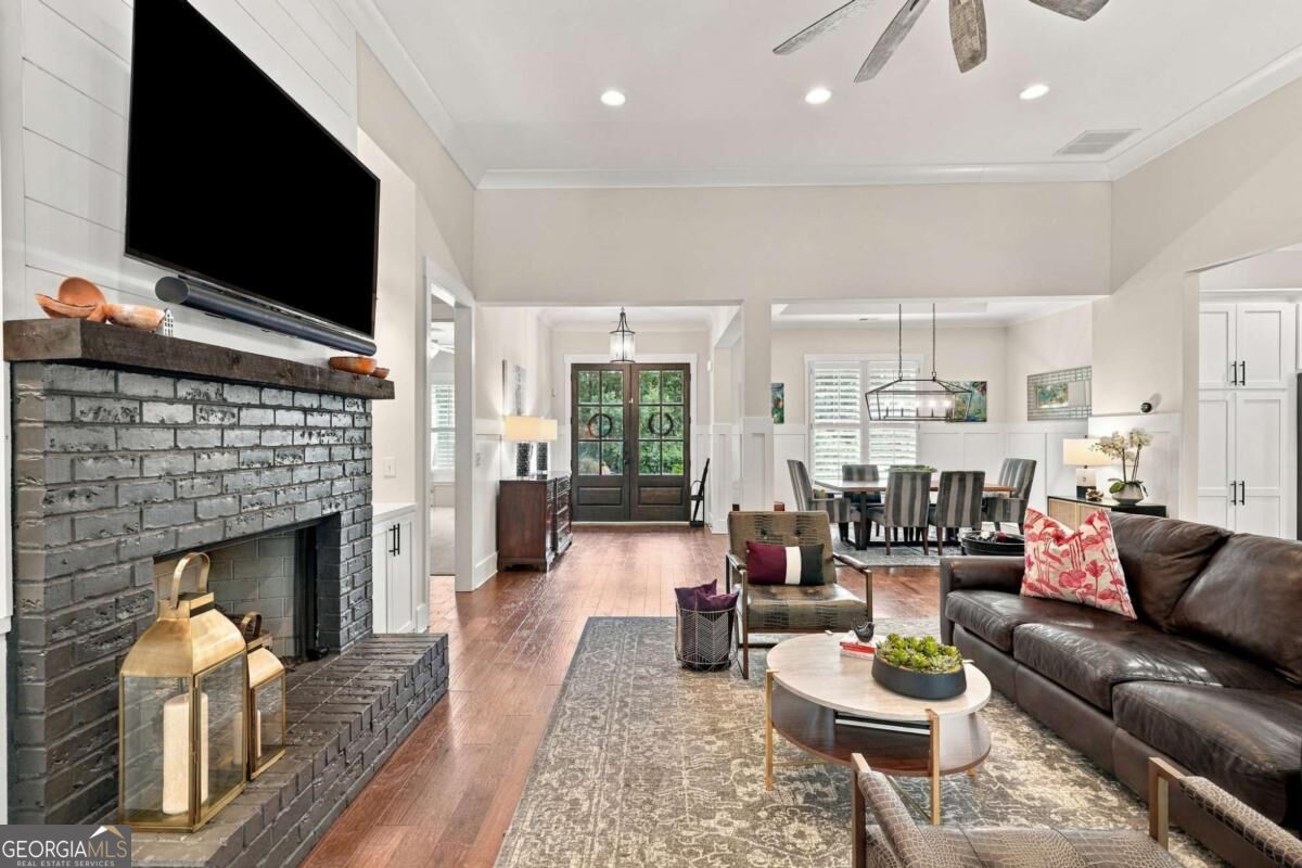 565 Mountain Road