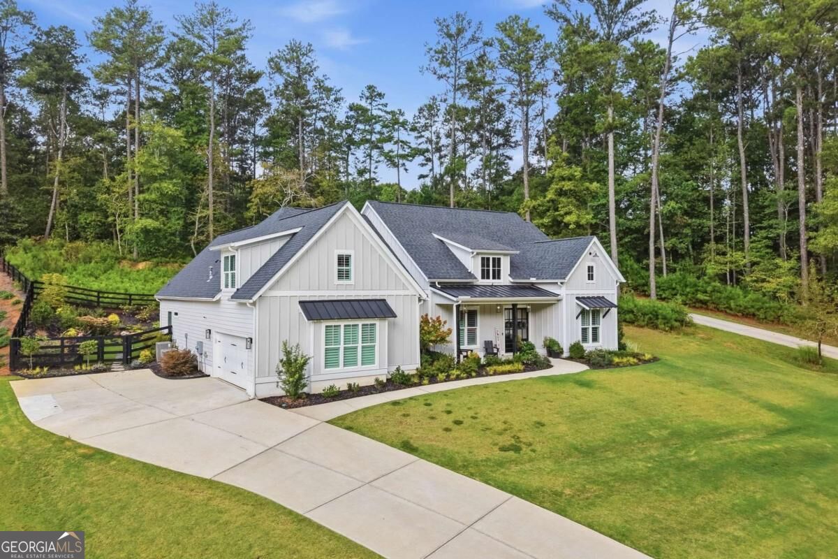 565 Mountain Road