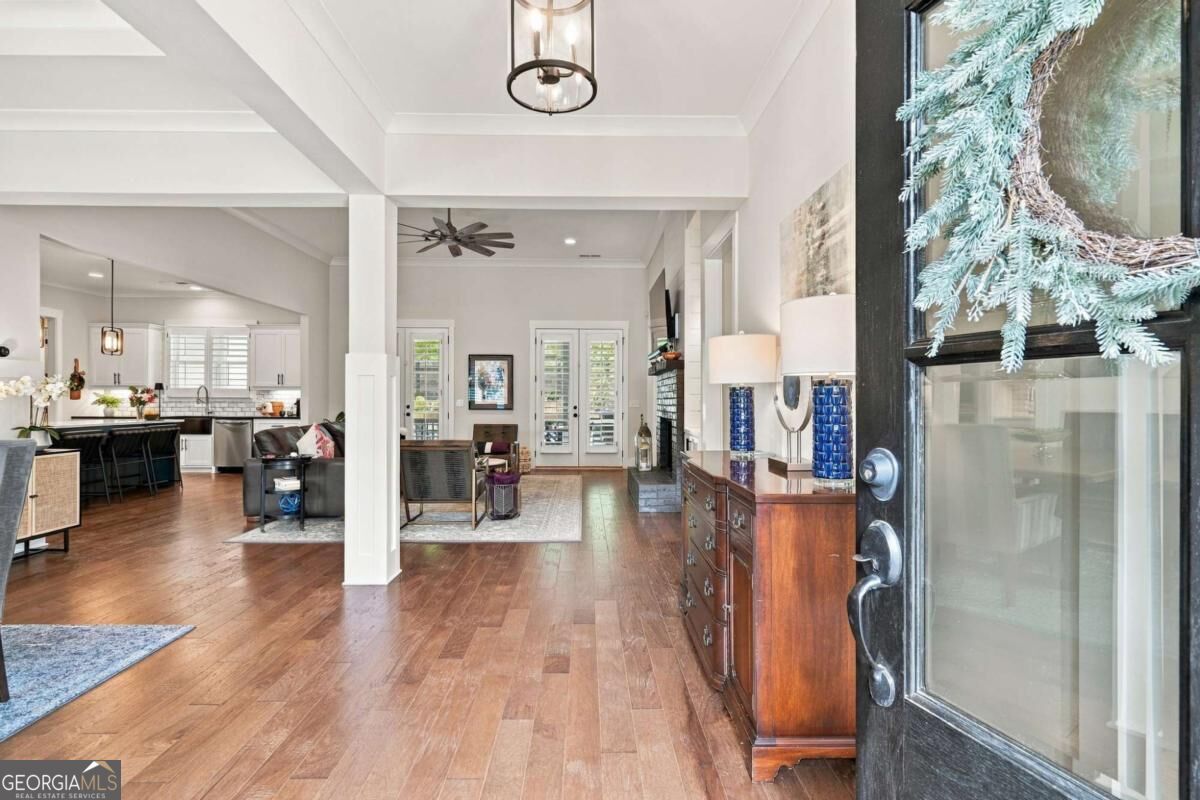 565 Mountain Road