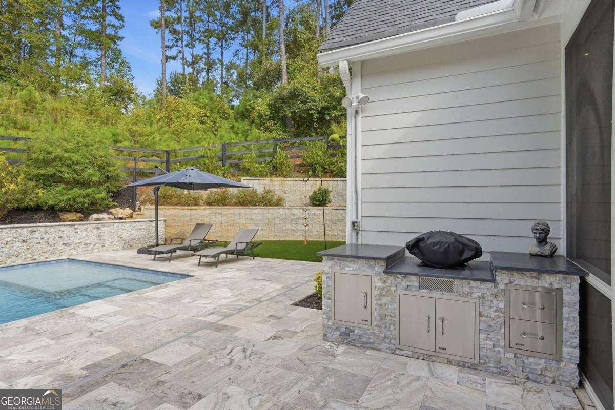 565 Mountain Road