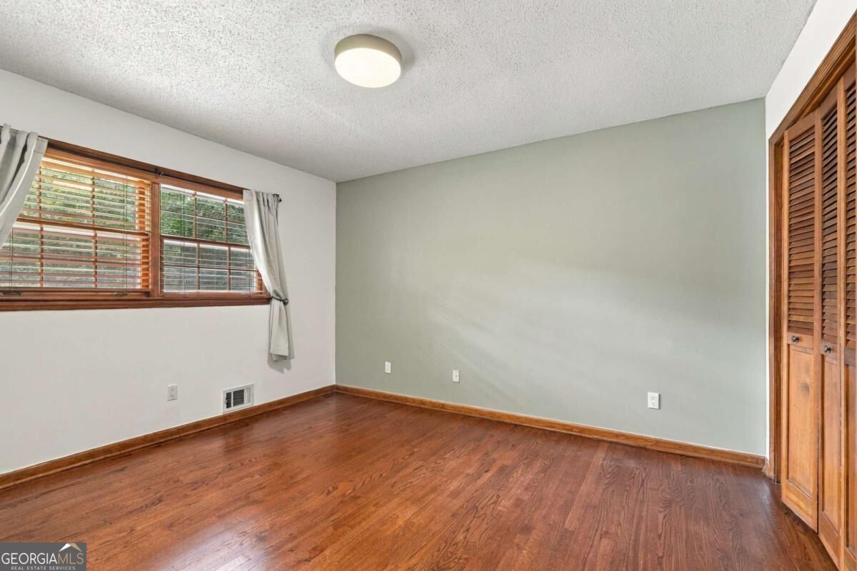 5291 Manhasset Cove