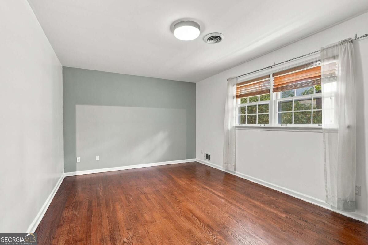 5291 Manhasset Cove