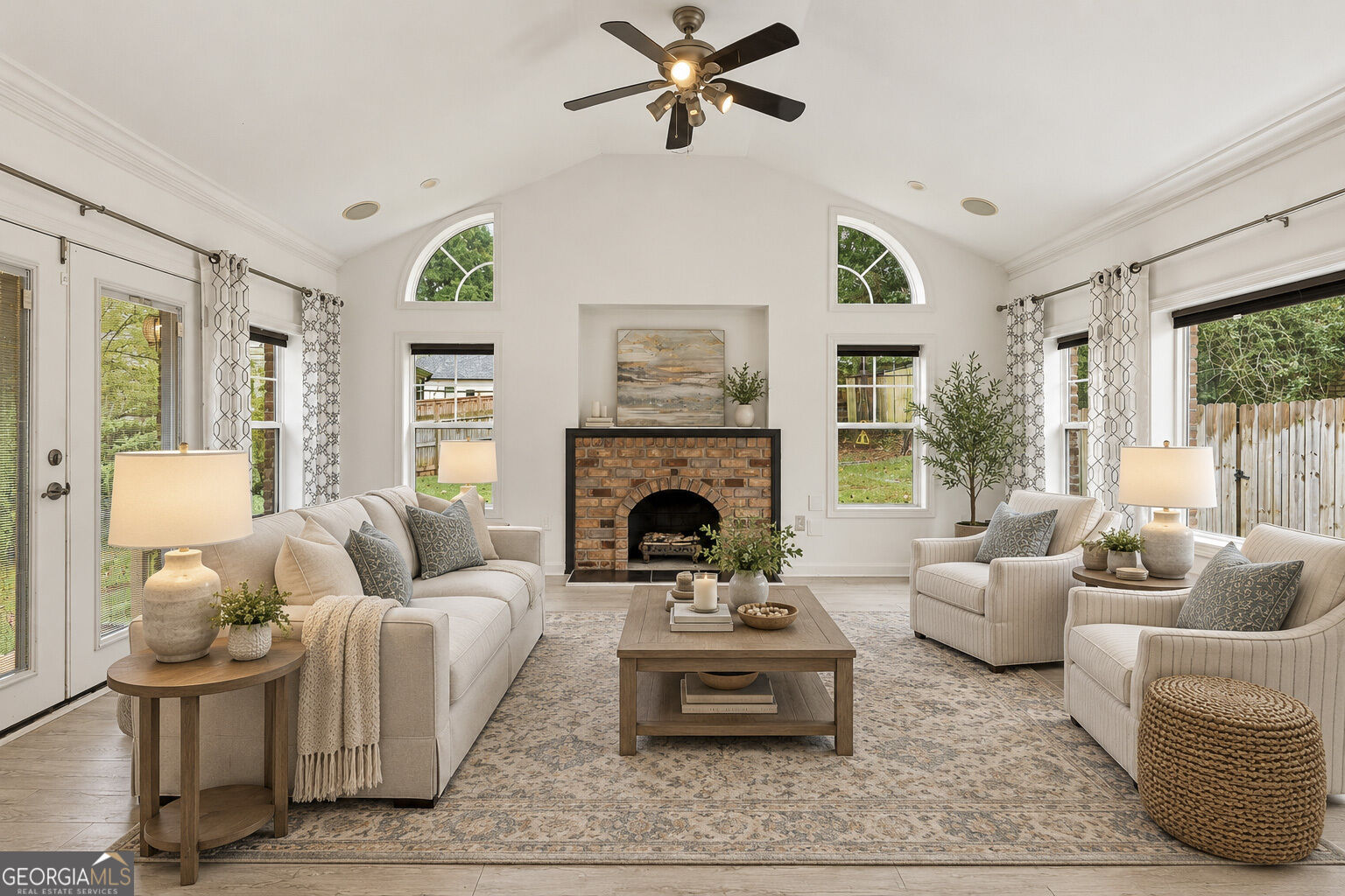 5291 Manhasset Cove