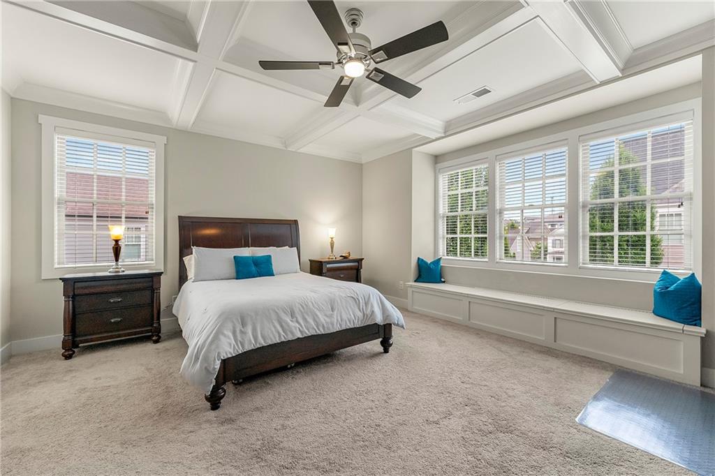 1817 Cromwell Walk