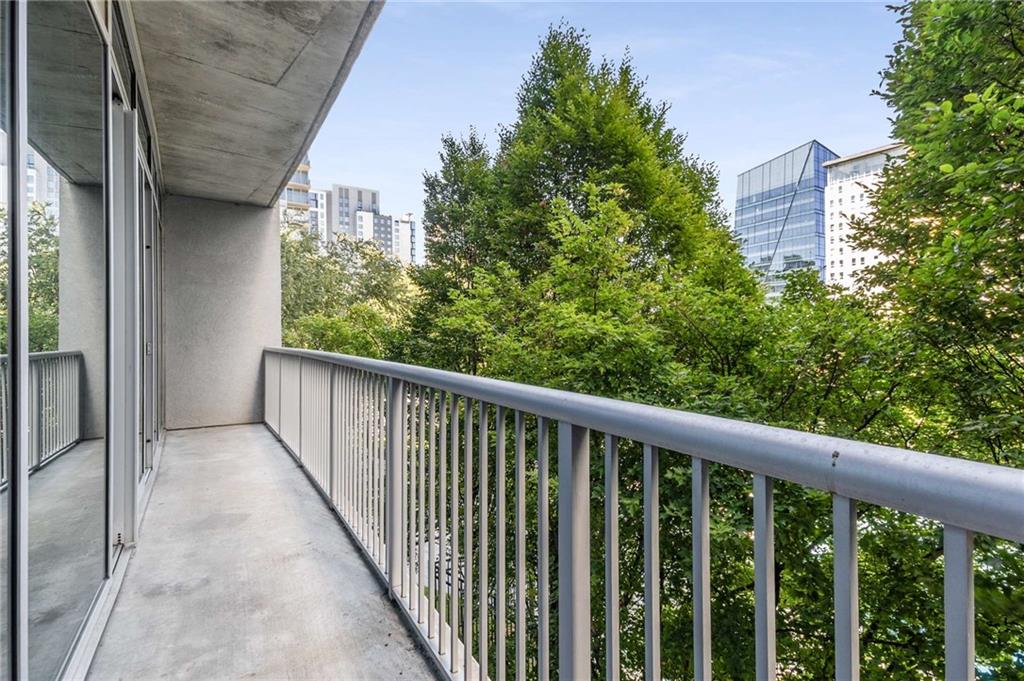 950 W Peachtree Street NW Unit 802
