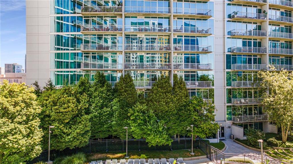 950 W Peachtree Street NW Unit 802
