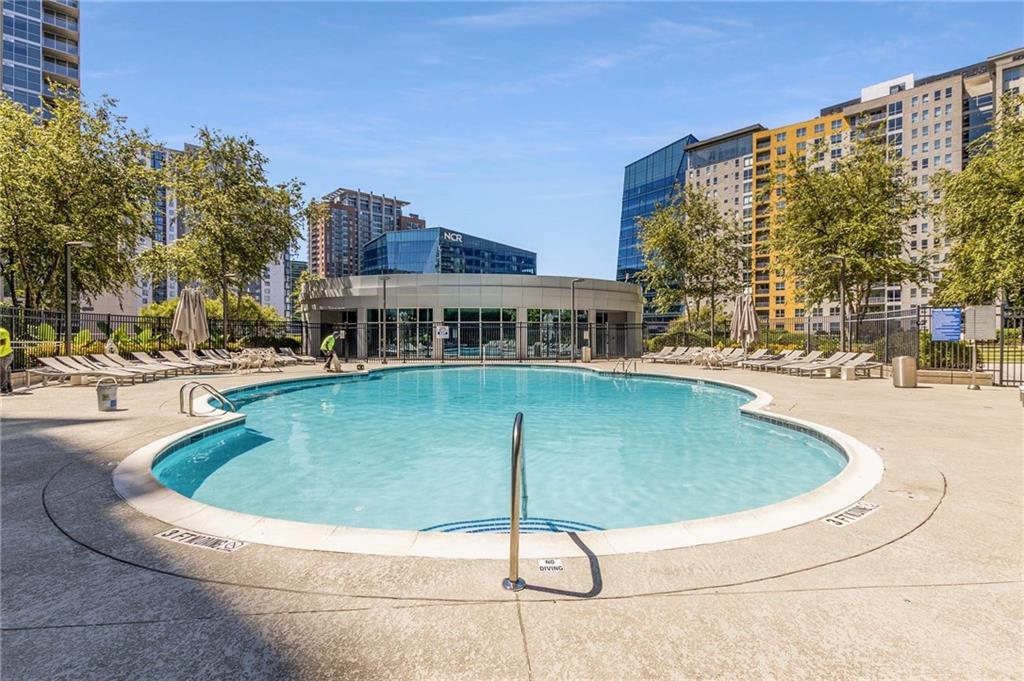 950 W Peachtree Street NW Unit 802