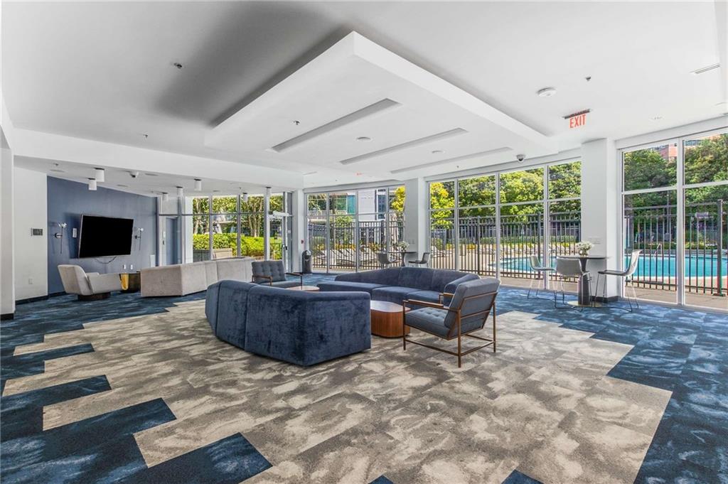 950 W Peachtree Street NW Unit 802