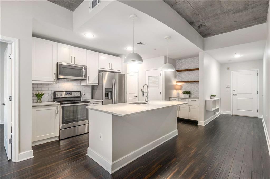 950 W Peachtree Street NW Unit 802
