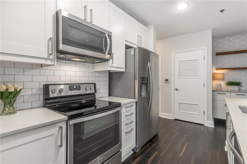 950 W Peachtree Street NW Unit 802