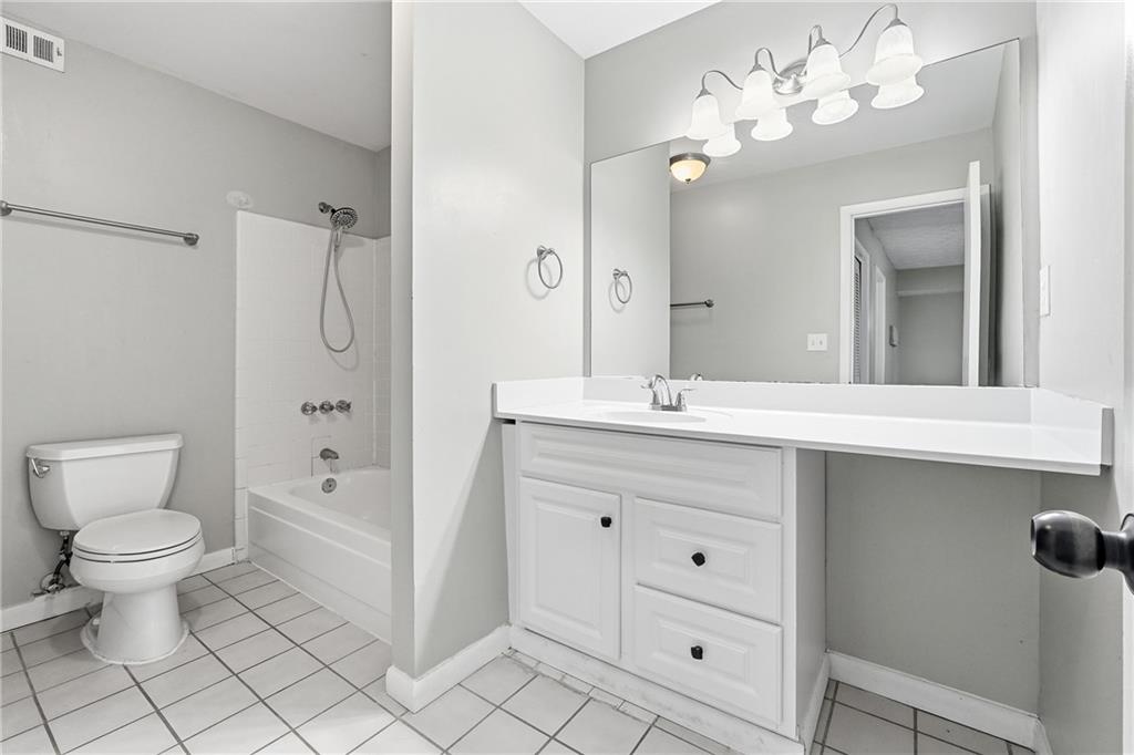 401 Wynnes Ridge Circle SE