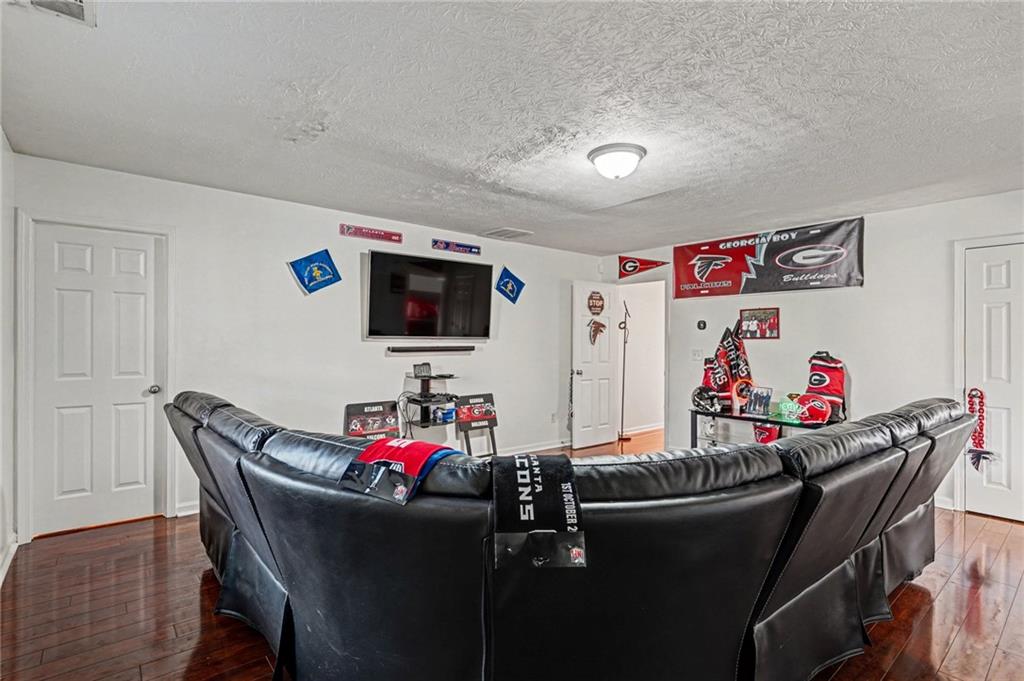 5954 Rex Ridge Court