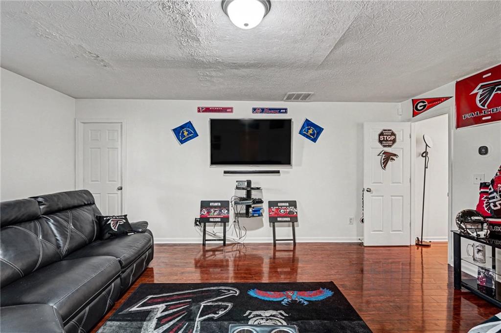 5954 Rex Ridge Court