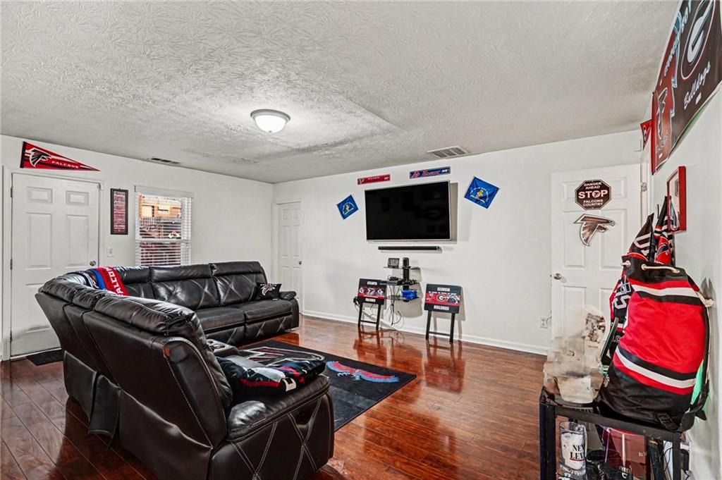 5954 Rex Ridge Court