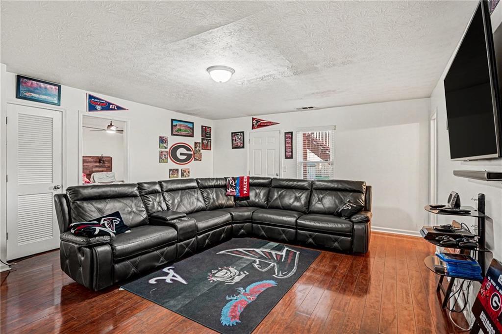 5954 Rex Ridge Court