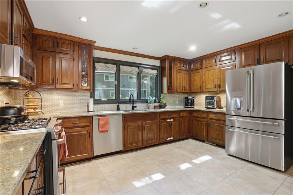 1180 Saint Andrews Circle