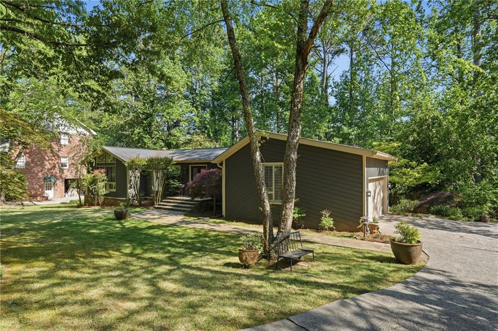 1180 Saint Andrews Circle