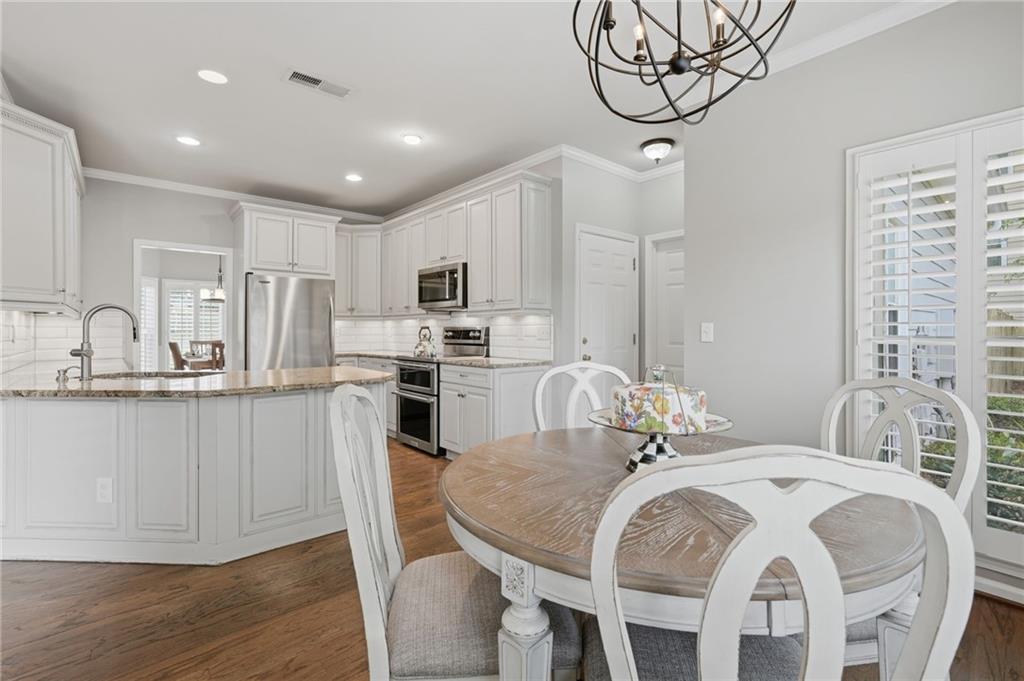 405 Briars Bend