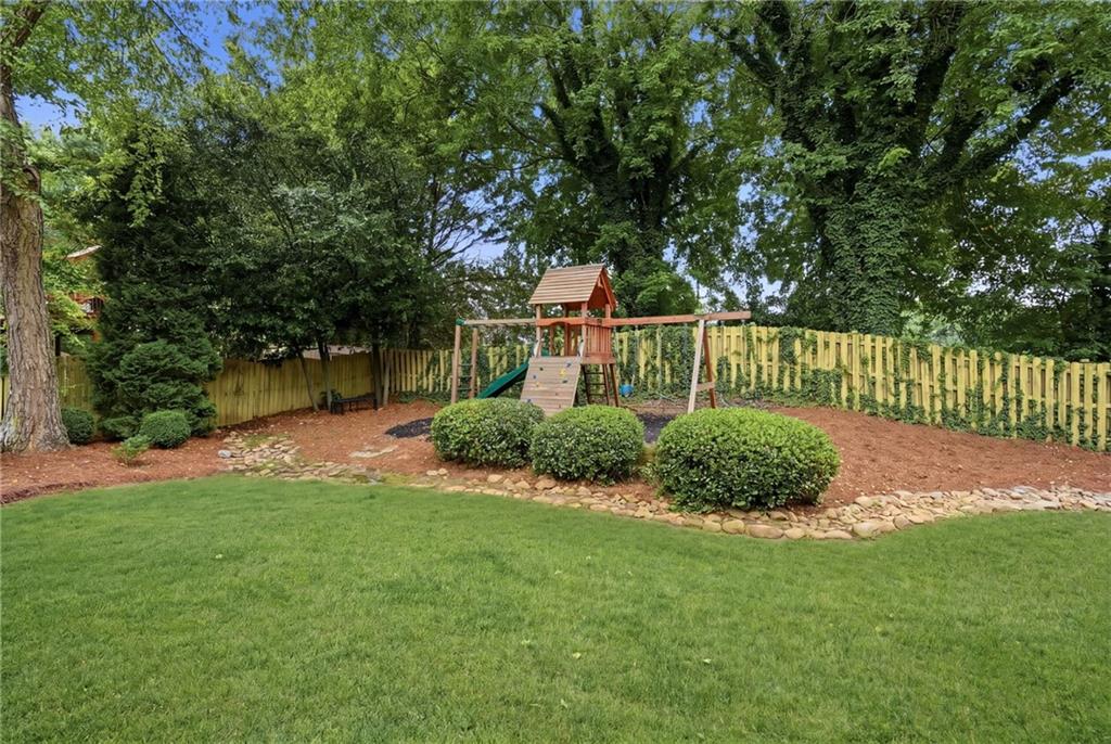405 Briars Bend