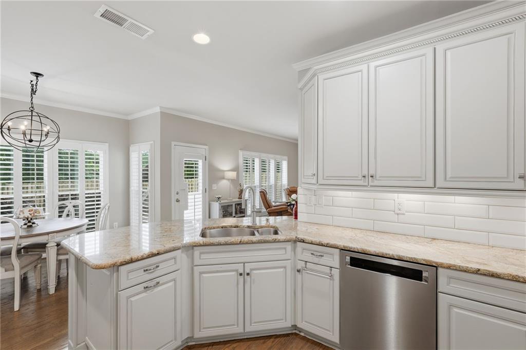 405 Briars Bend