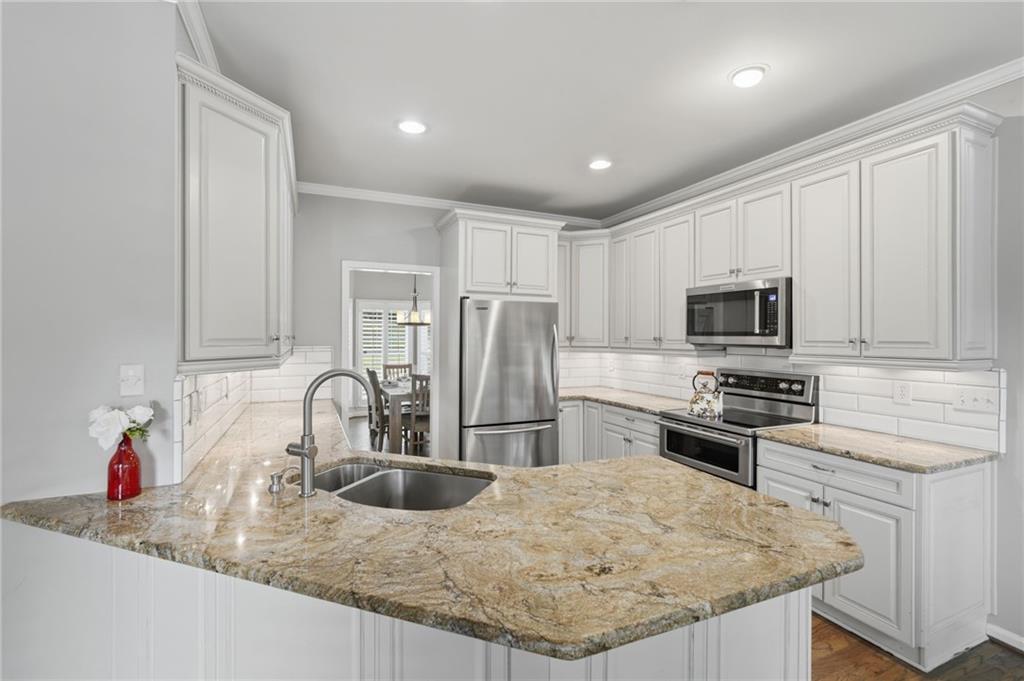 405 Briars Bend