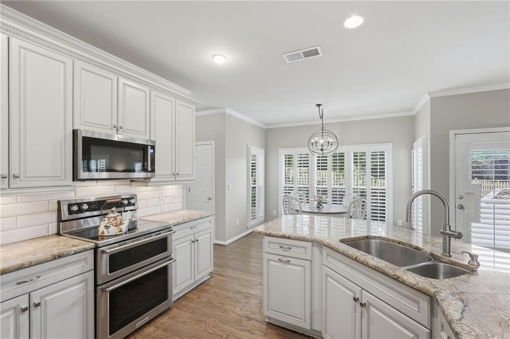 405 Briars Bend