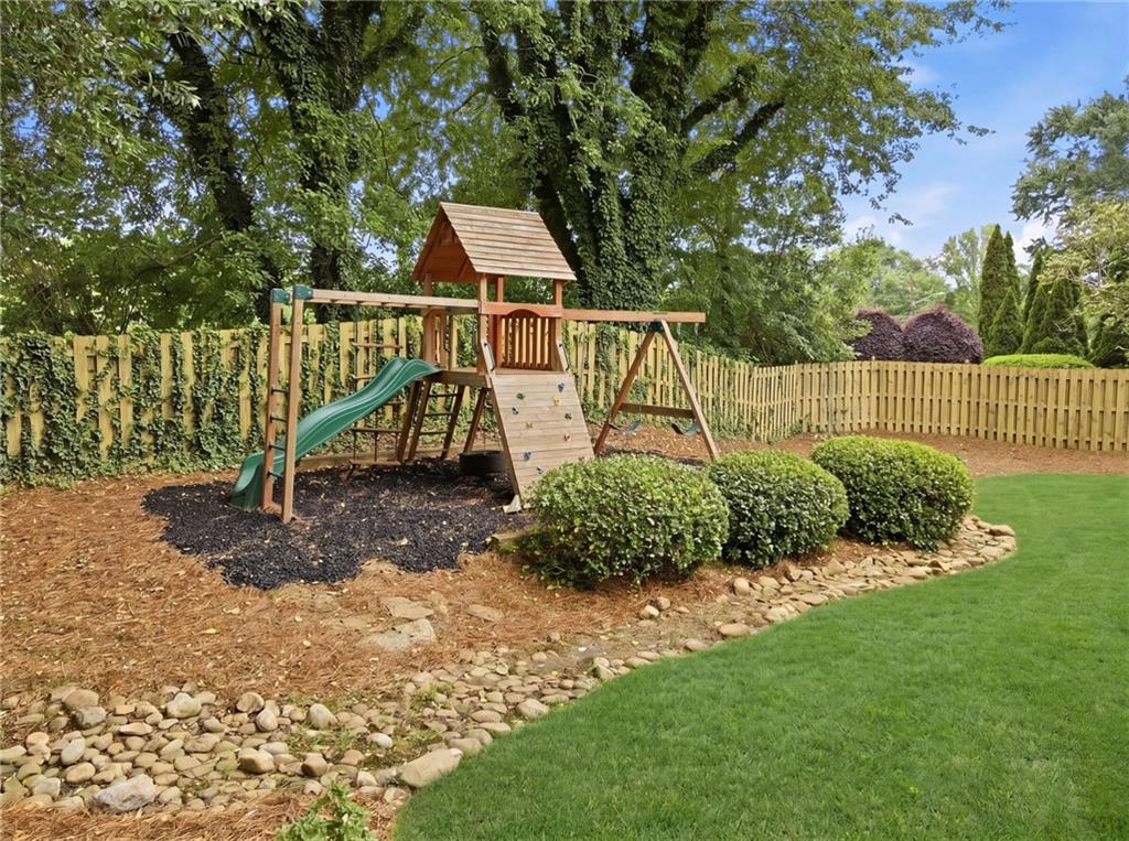 405 Briars Bend