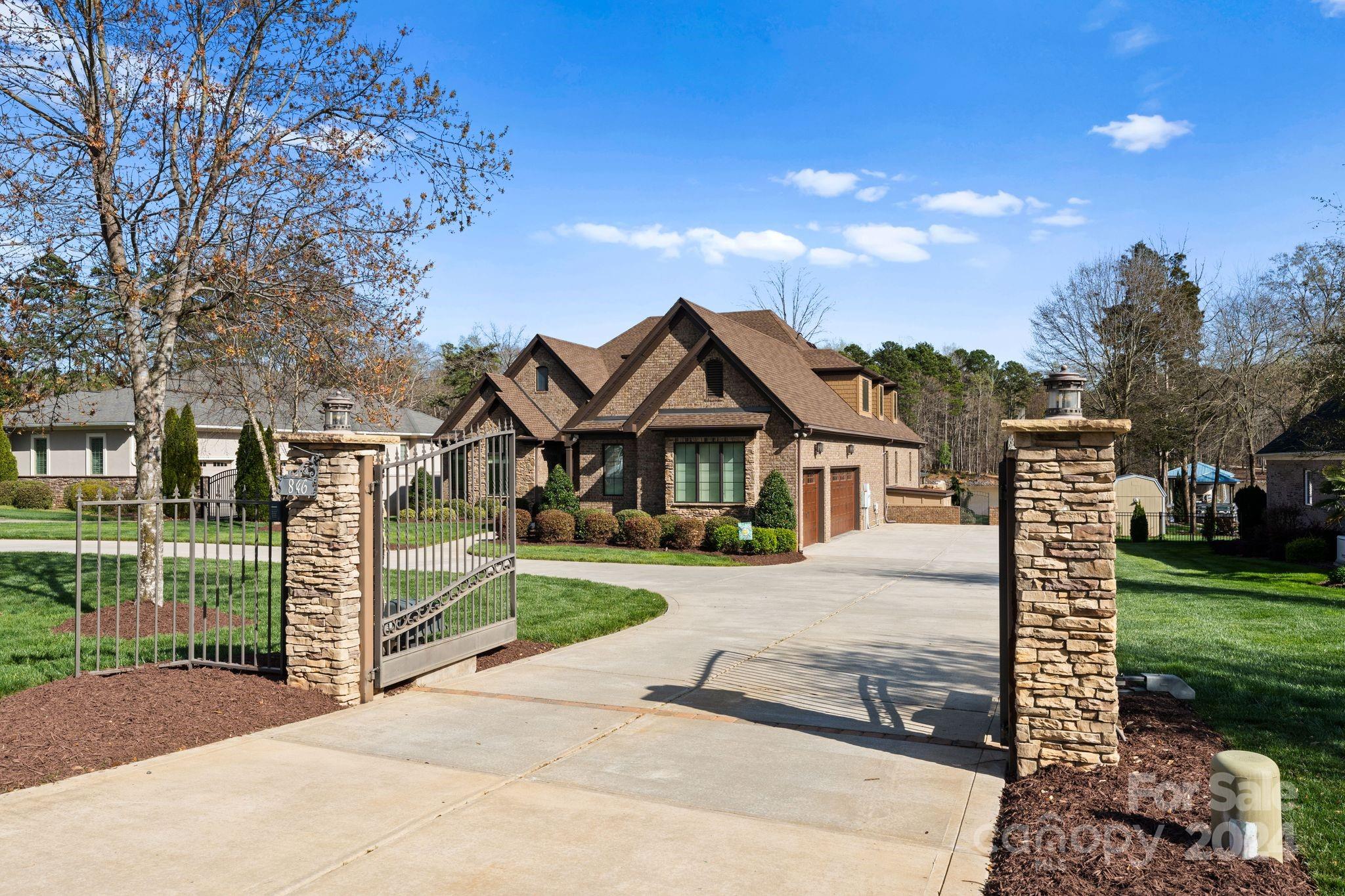 846 Armstrong Road