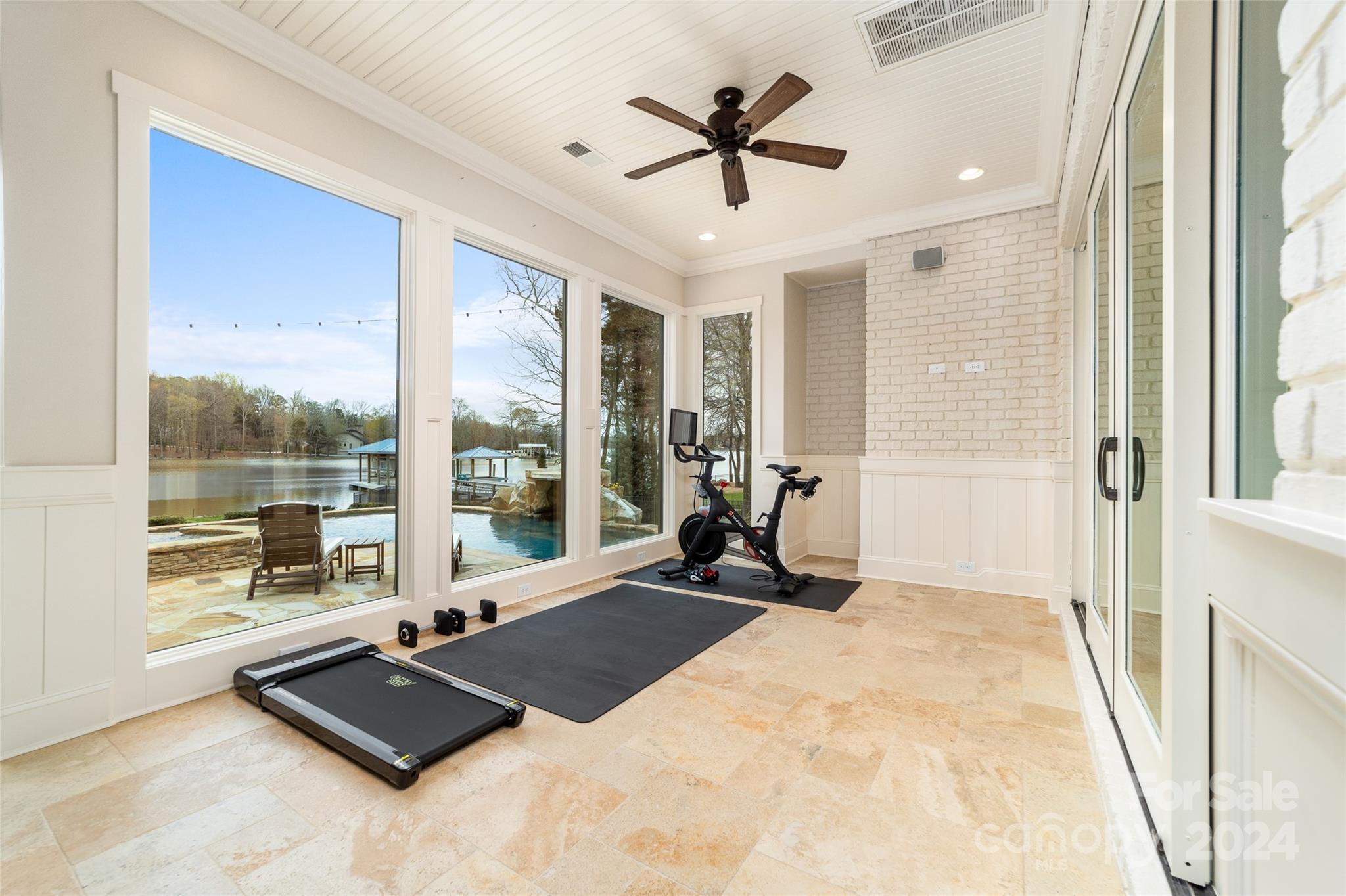846 Armstrong Road