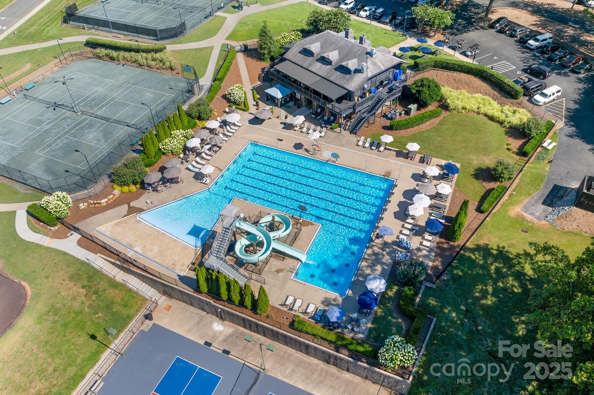 200 Galey Ridge