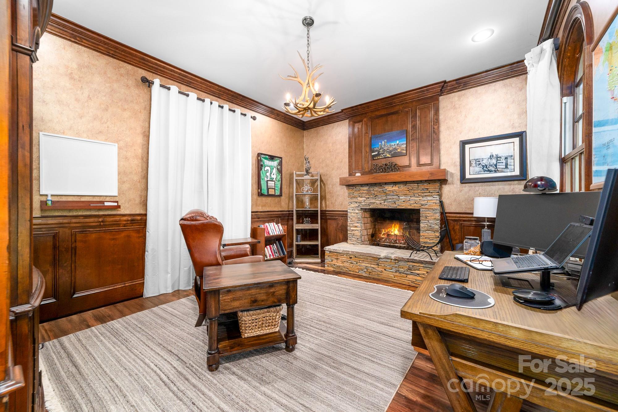 200 Galey Ridge