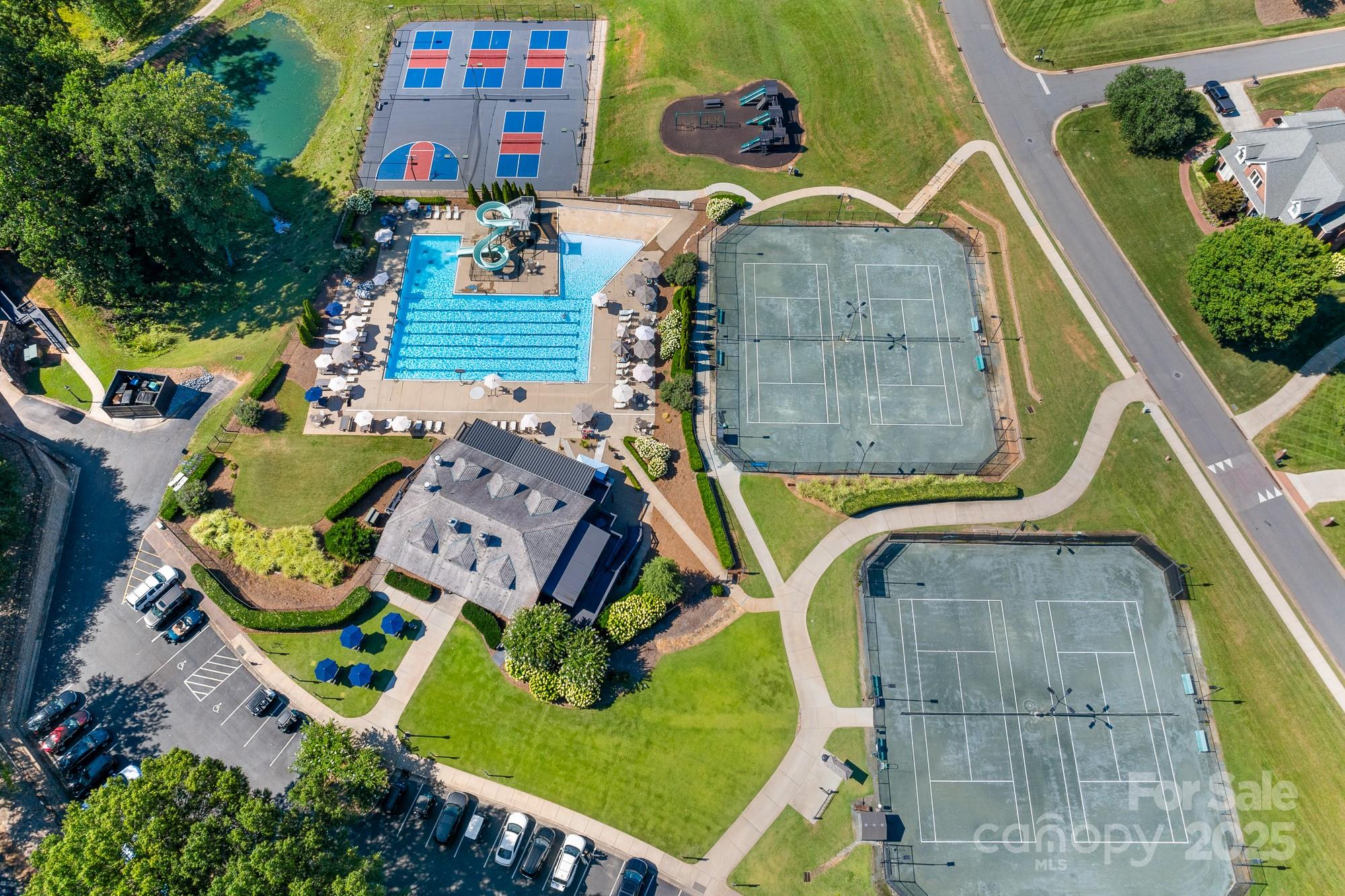 200 Galey Ridge