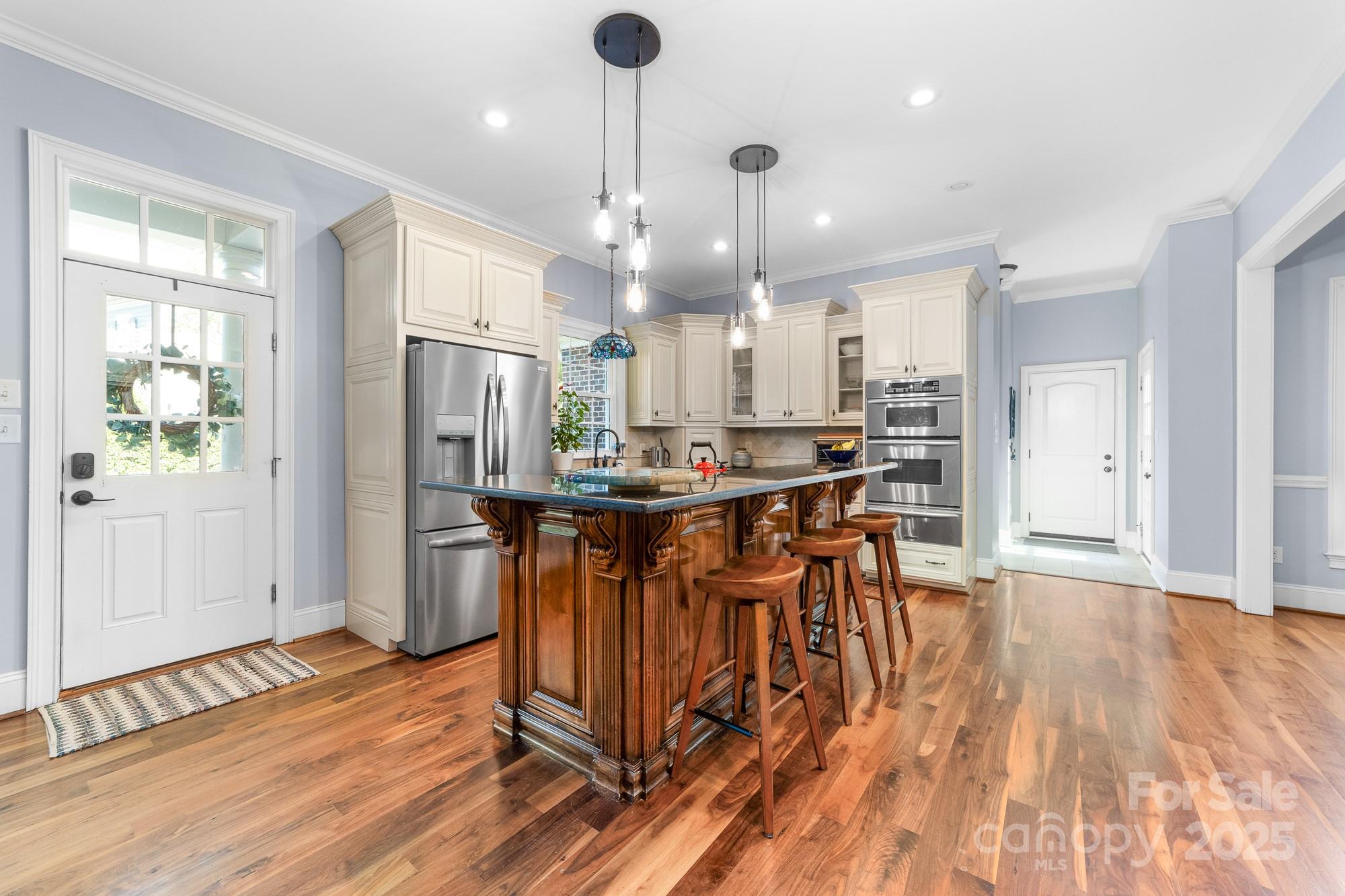 200 Galey Ridge
