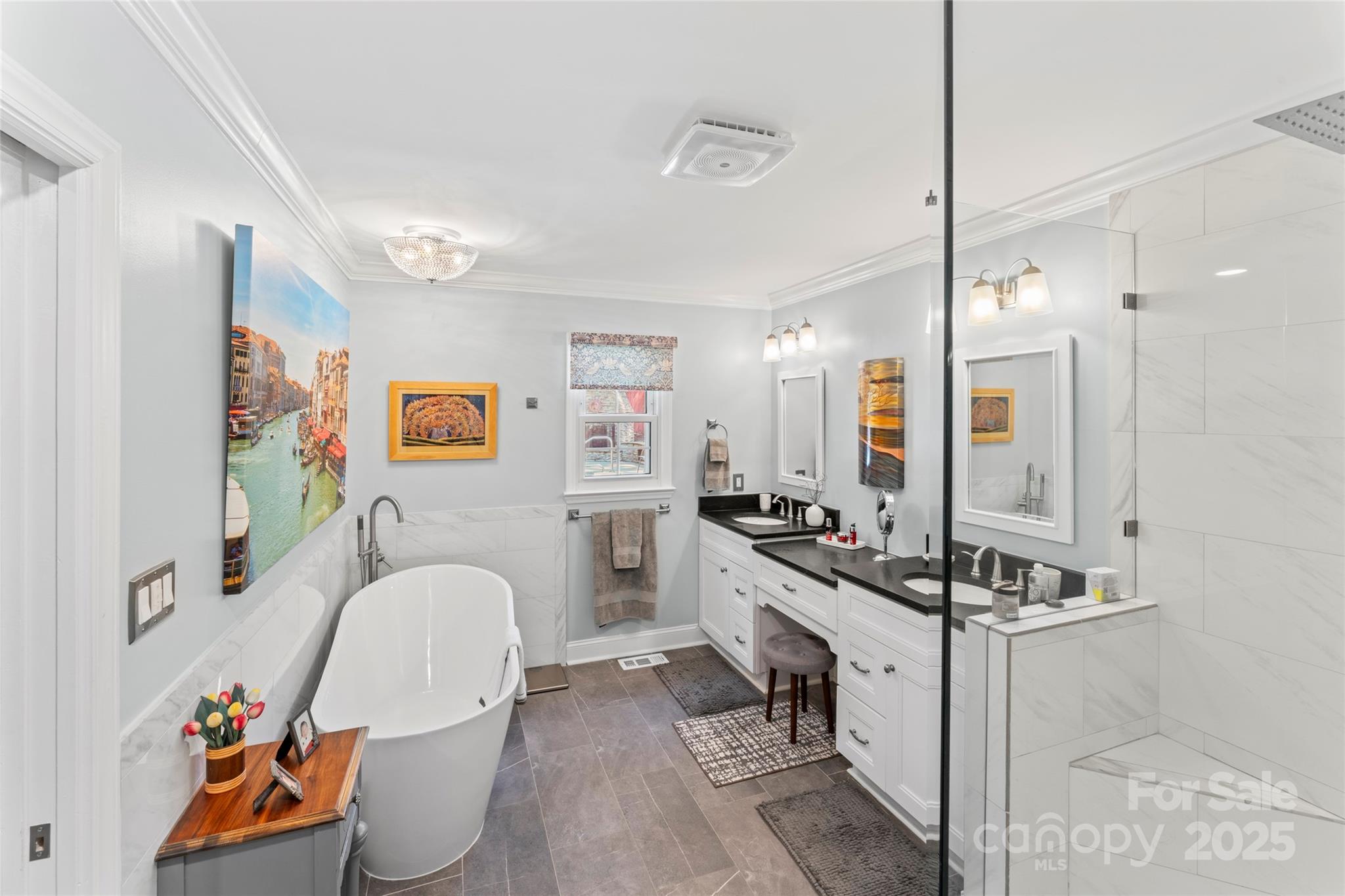 4210 Patriots Way Unit: 9