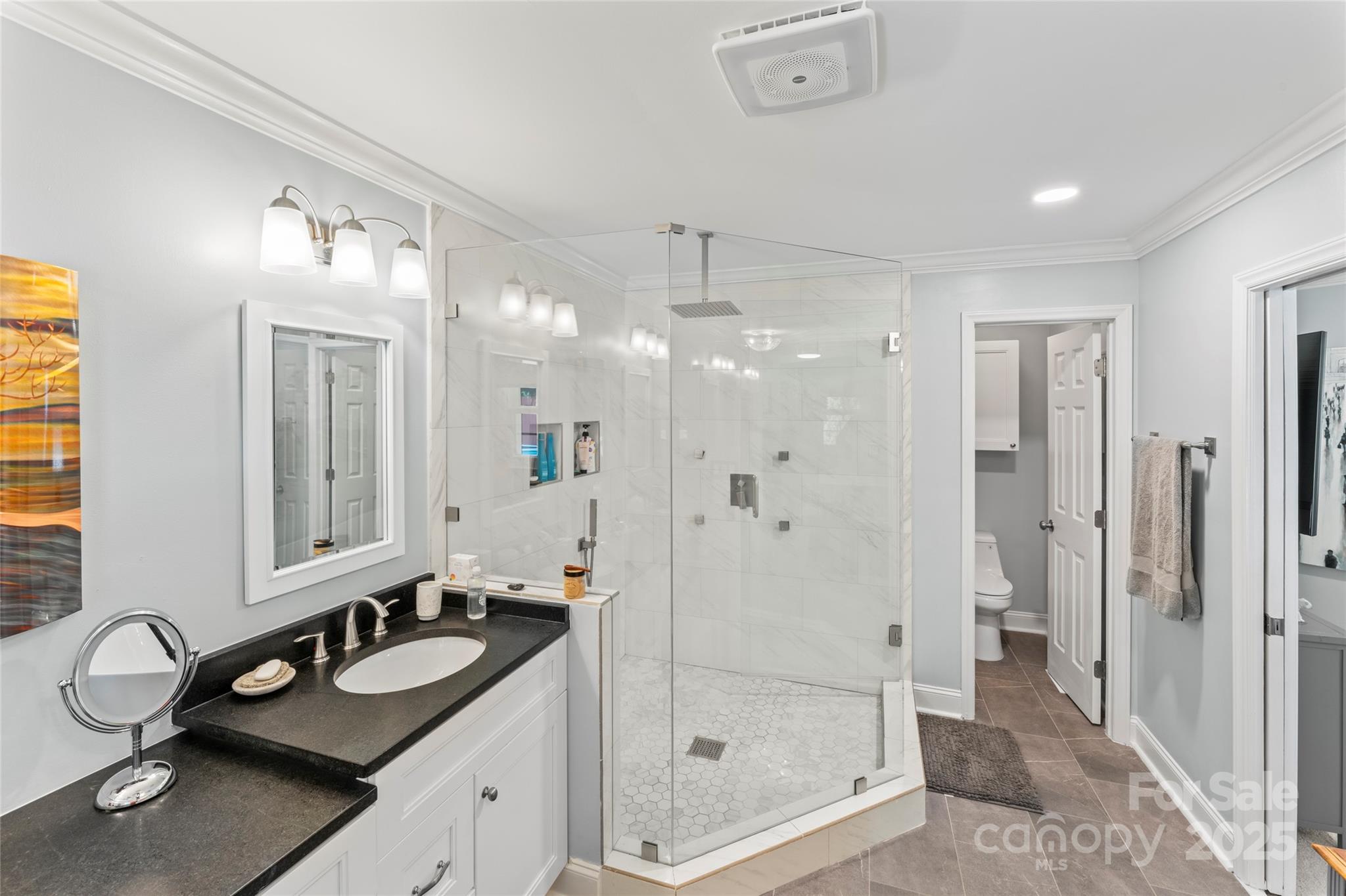 4210 Patriots Way Unit: 9