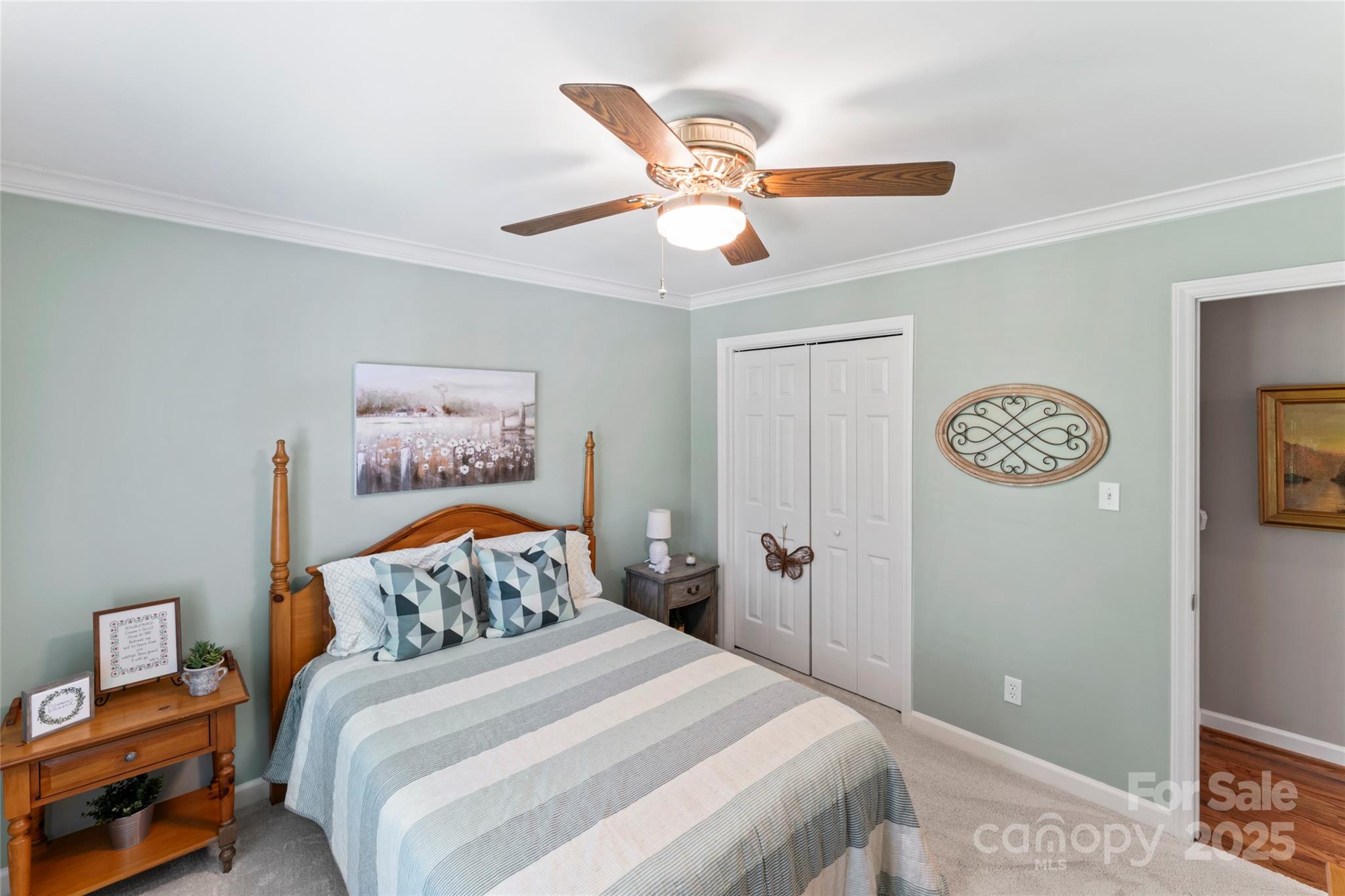 4210 Patriots Way Unit: 9