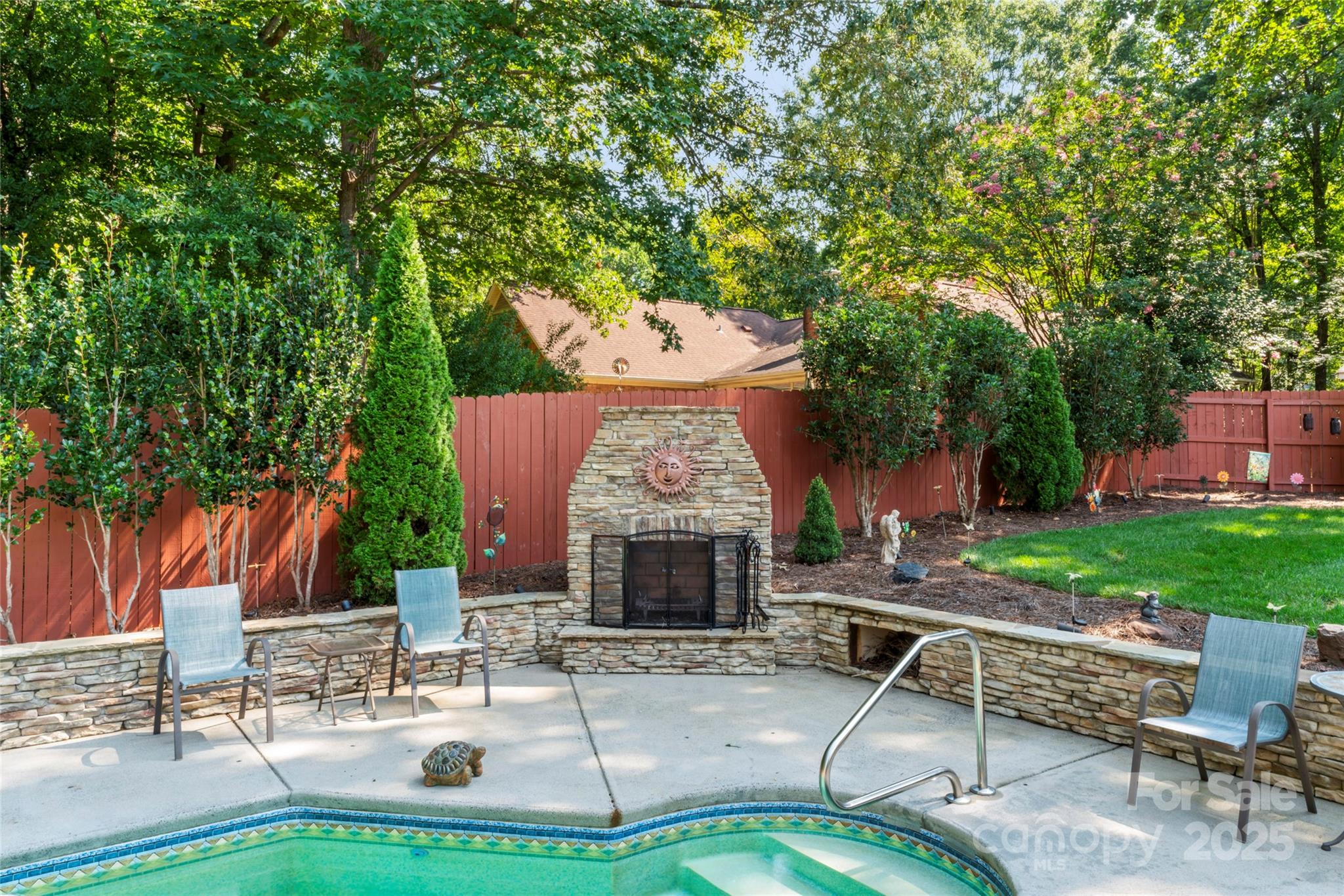 4210 Patriots Way Unit: 9