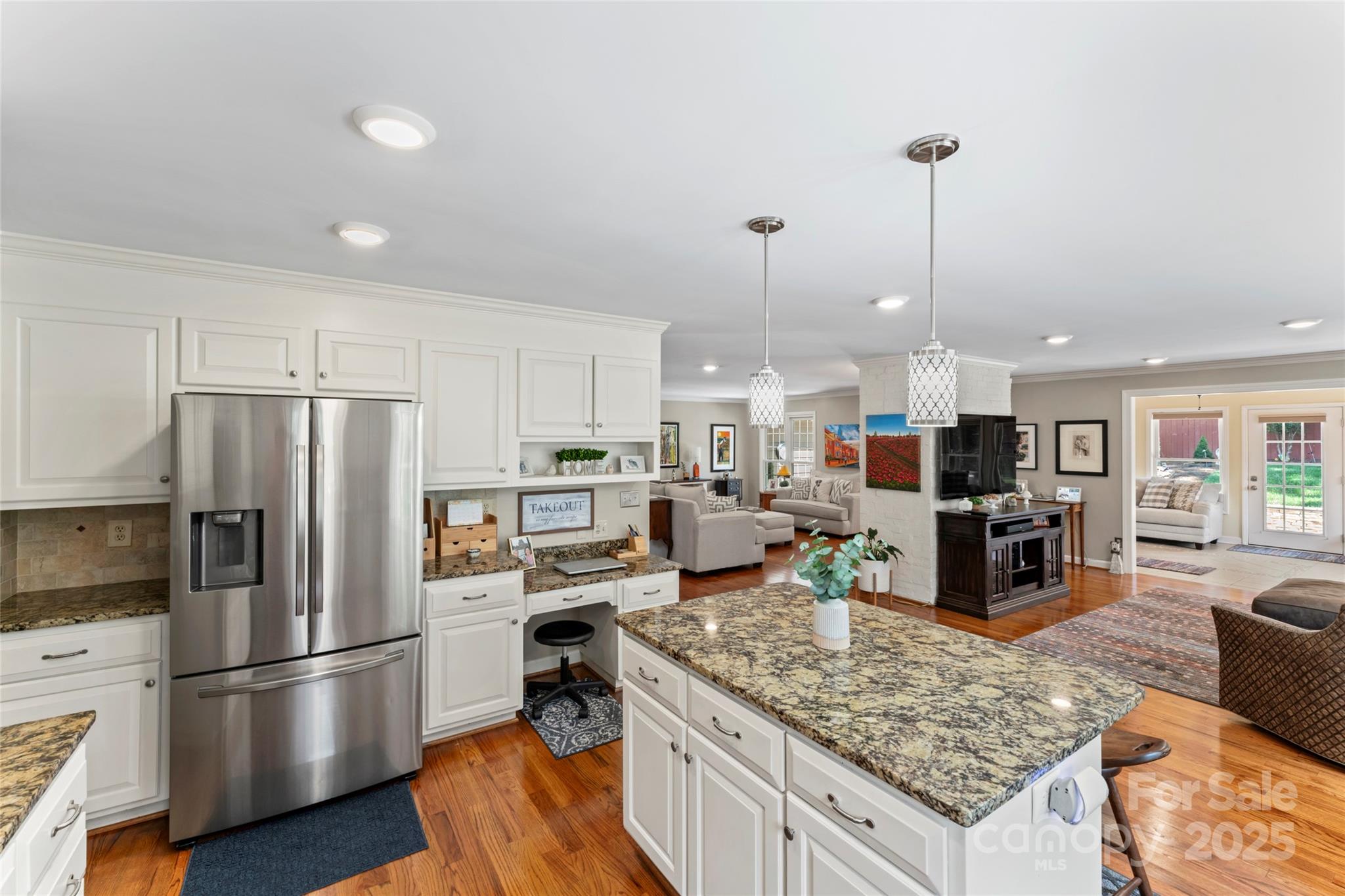 4210 Patriots Way Unit: 9