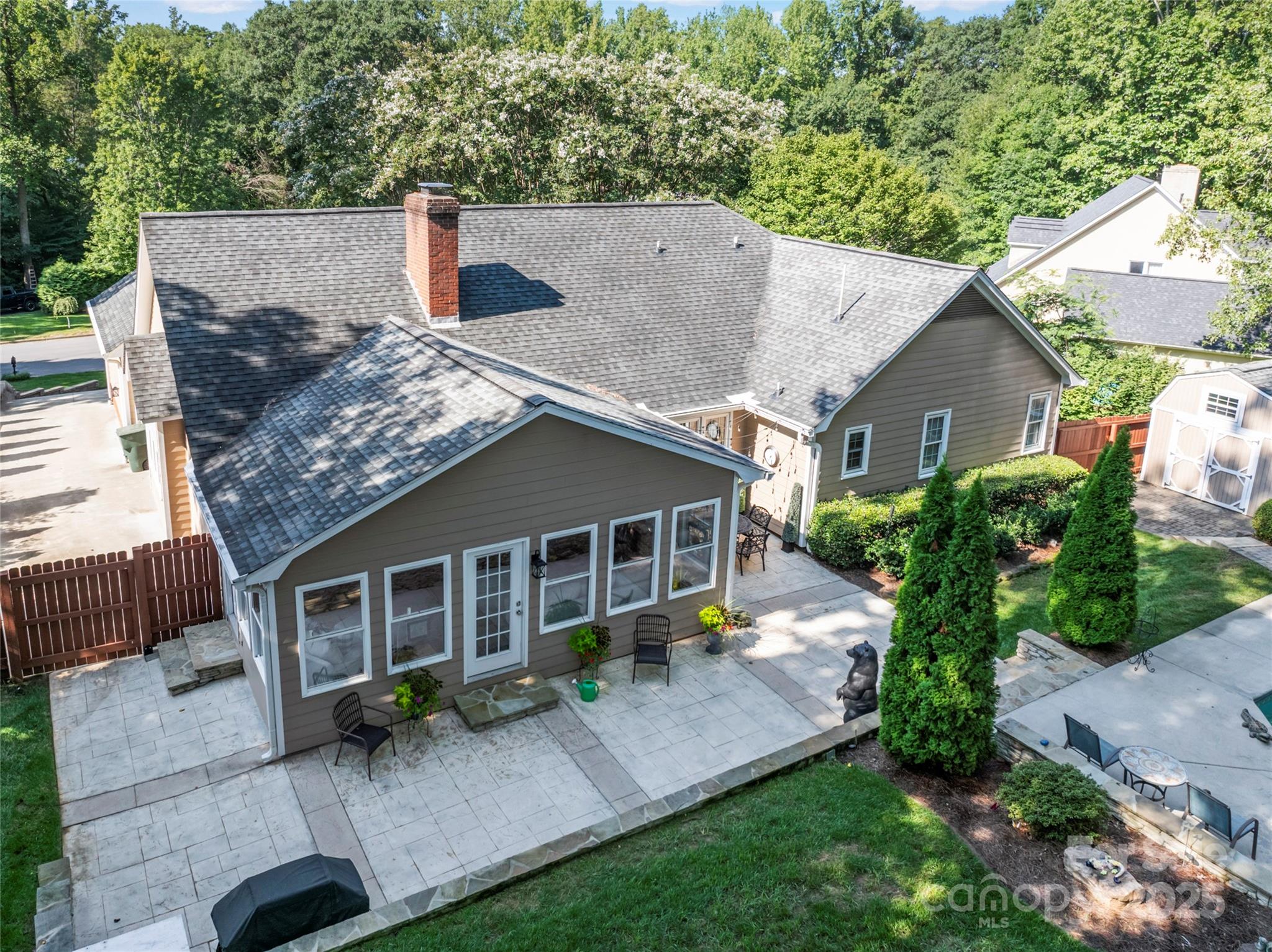 4210 Patriots Way Unit: 9