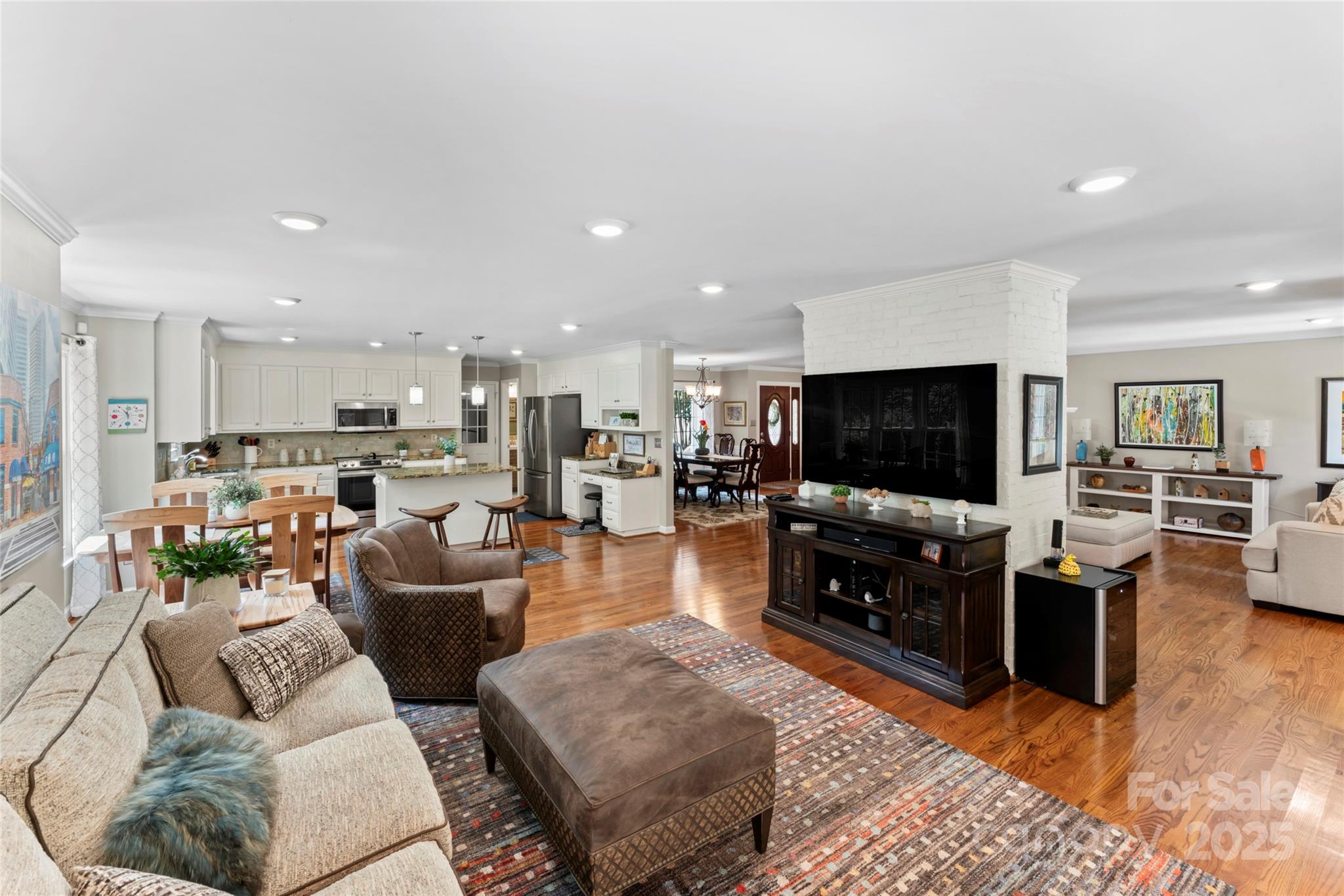 4210 Patriots Way Unit: 9