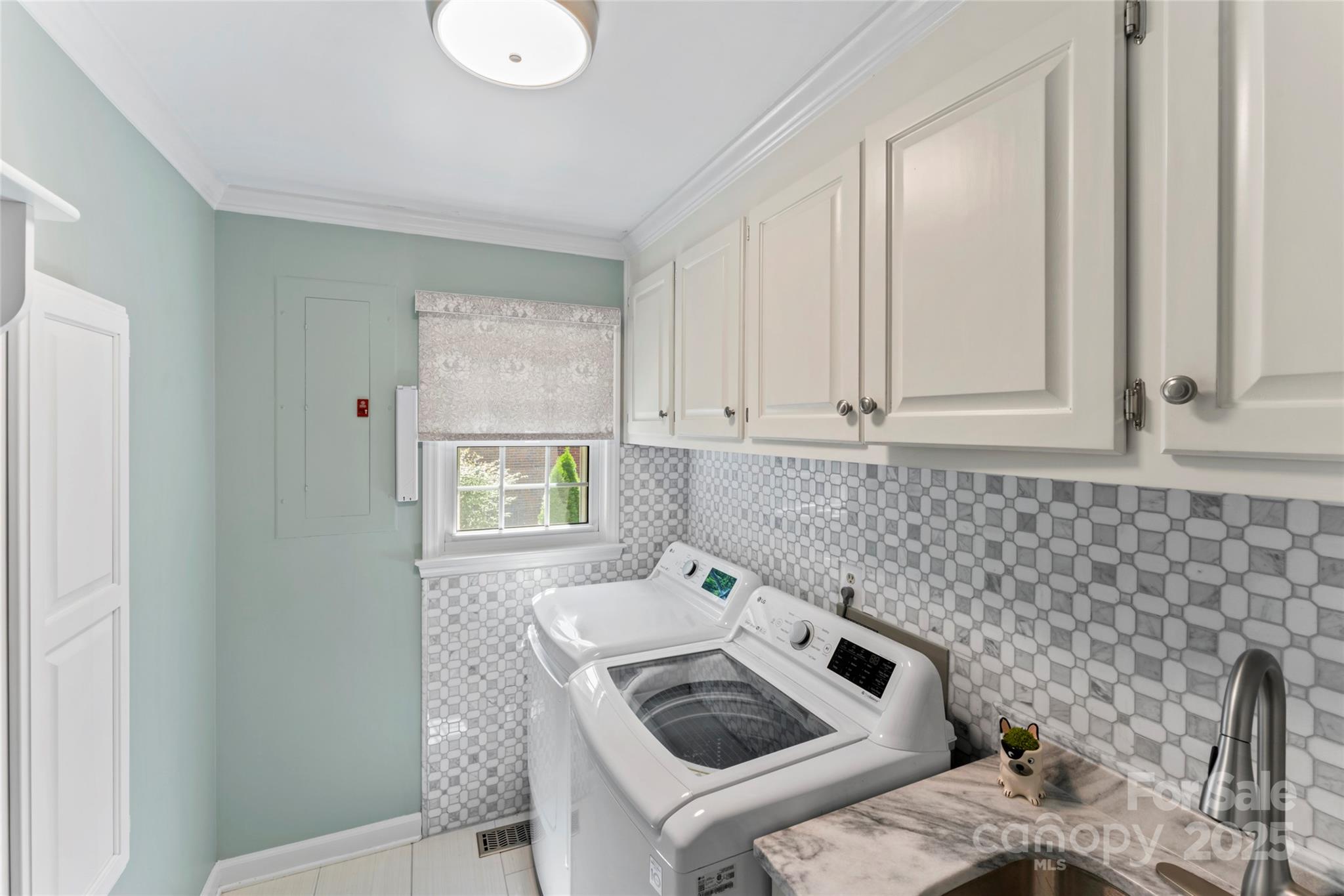 4210 Patriots Way Unit: 9