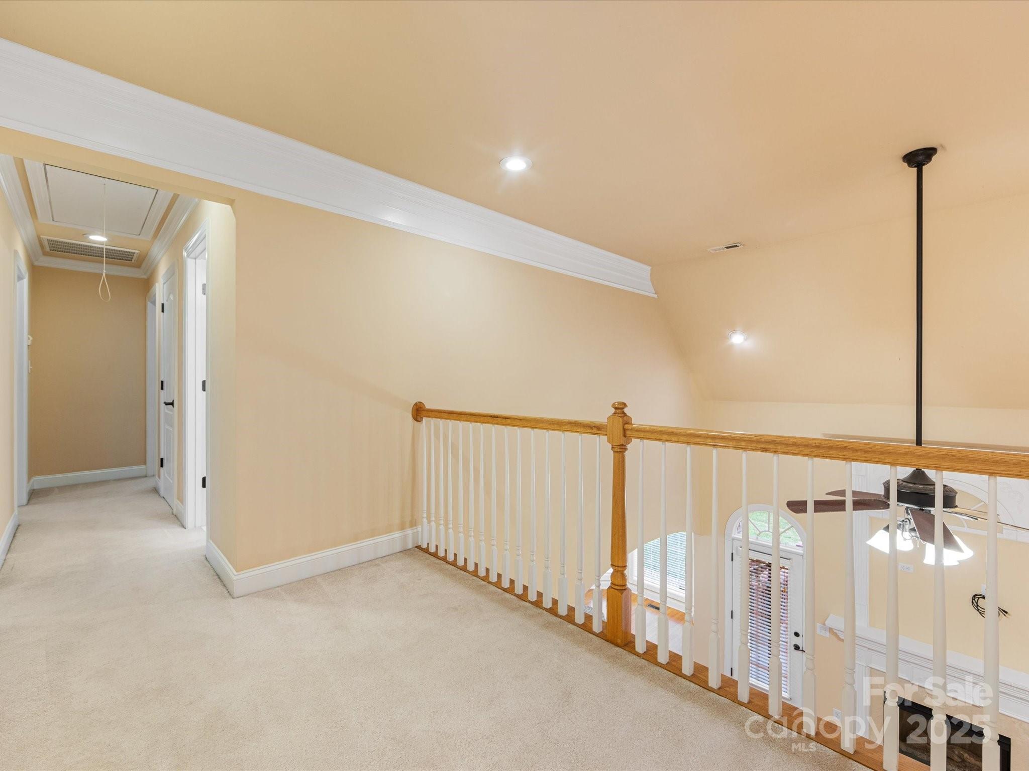 5060 Cramer Woods Drive