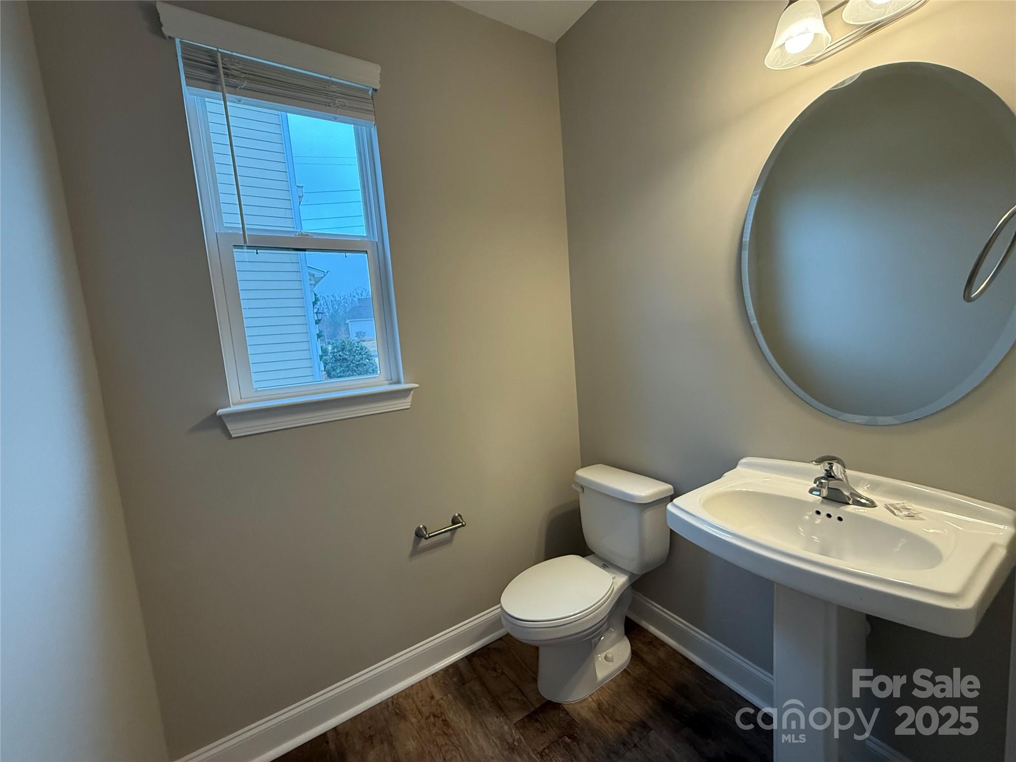 1073 Moonlight Mist Road