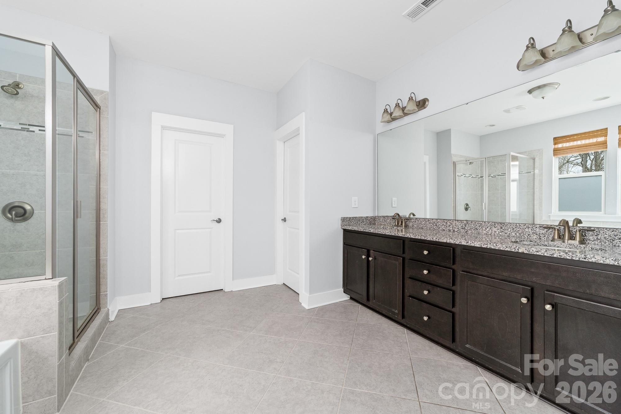 728 Lakeview Drive Unit: 109