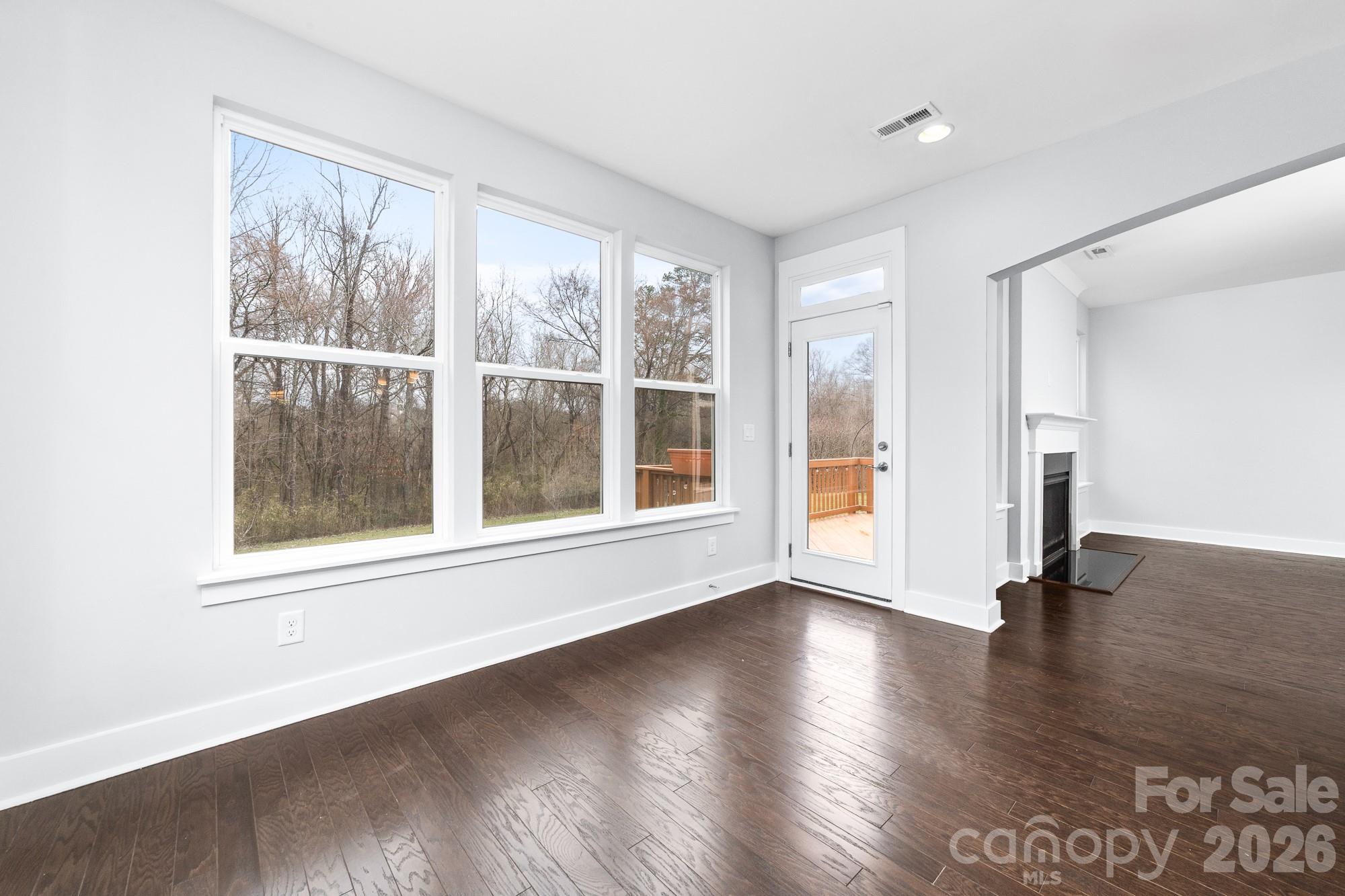 728 Lakeview Drive Unit: 109