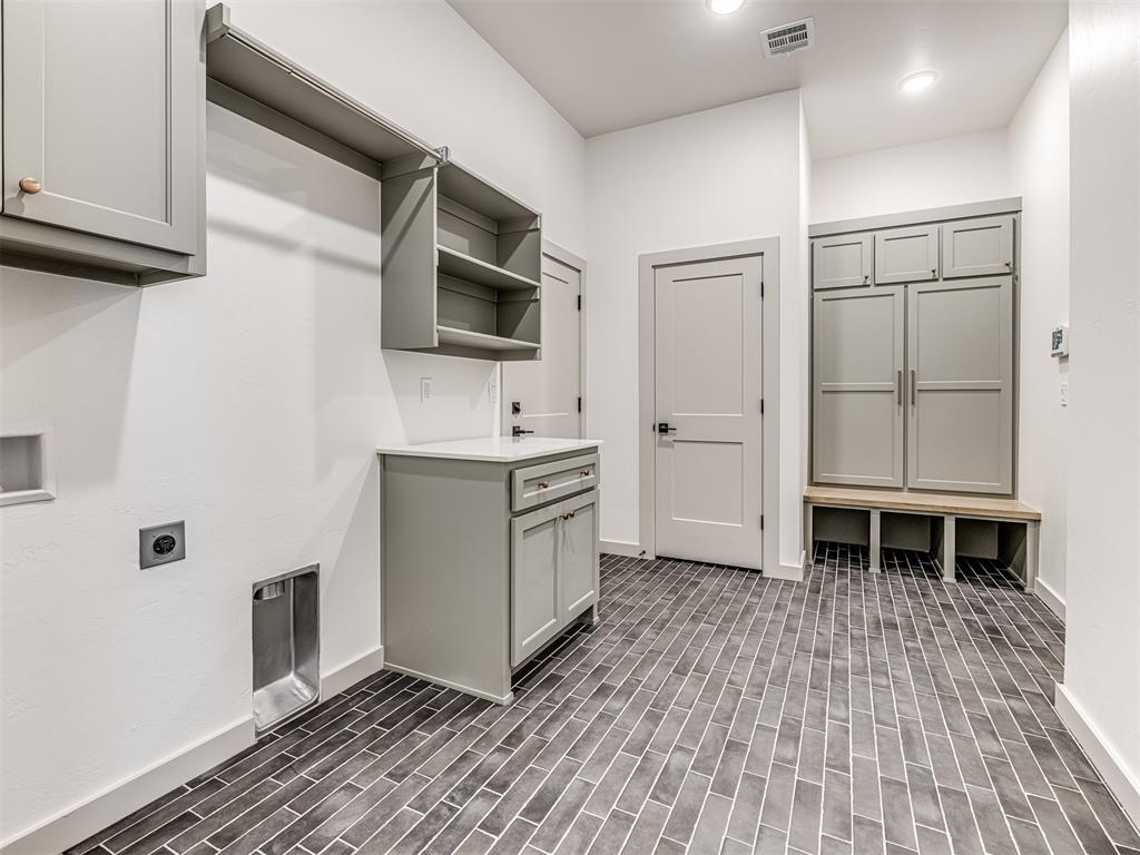 11161 W Industrial Road