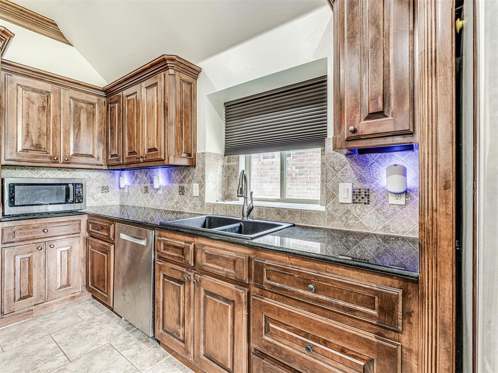 15113 Crystal Trail