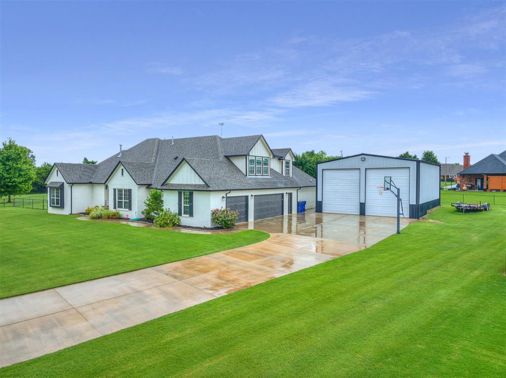 4524 Crestmere Lane