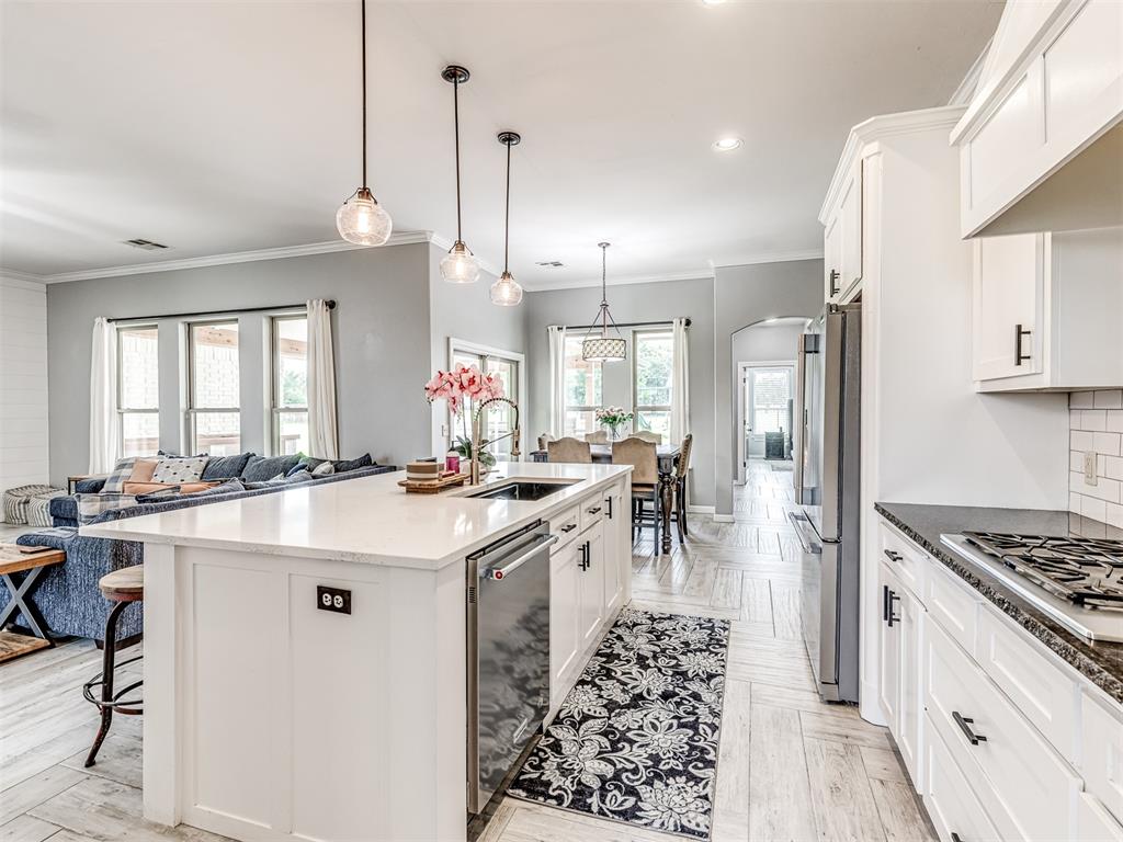 4524 Crestmere Lane